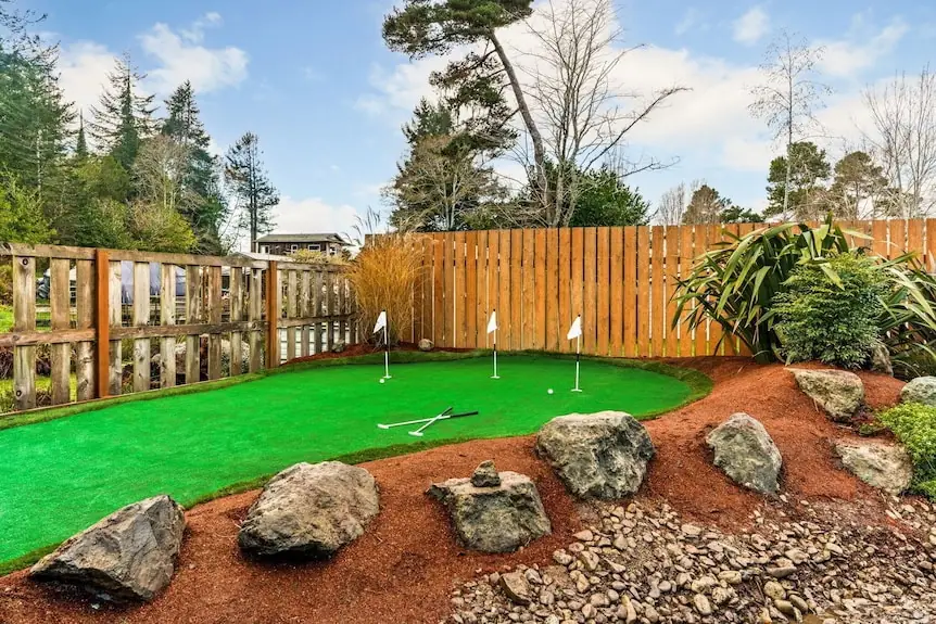 Custom backyard putting green built by SeaBreeze