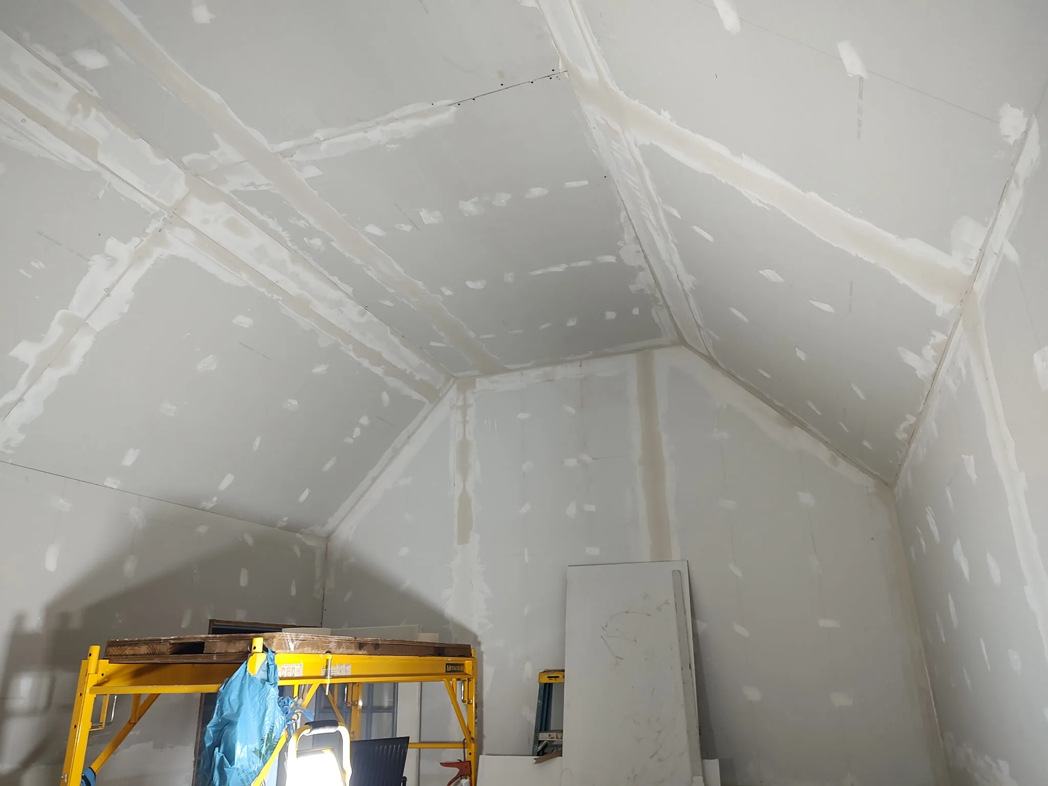 Vaulted ceiling drywall